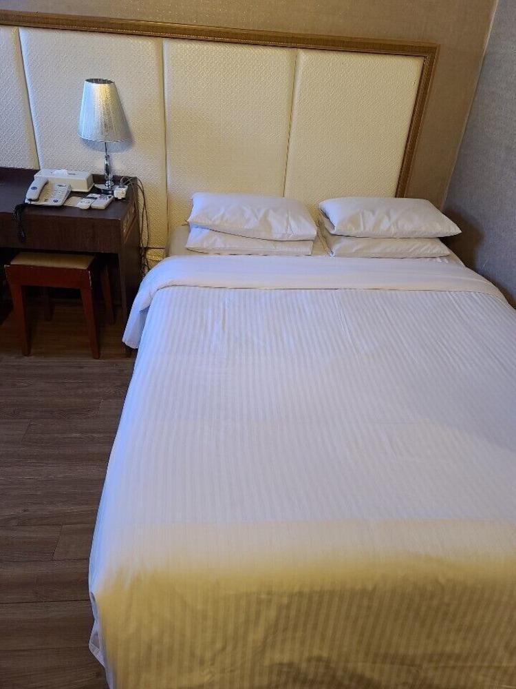 Dongdaemun Hotel